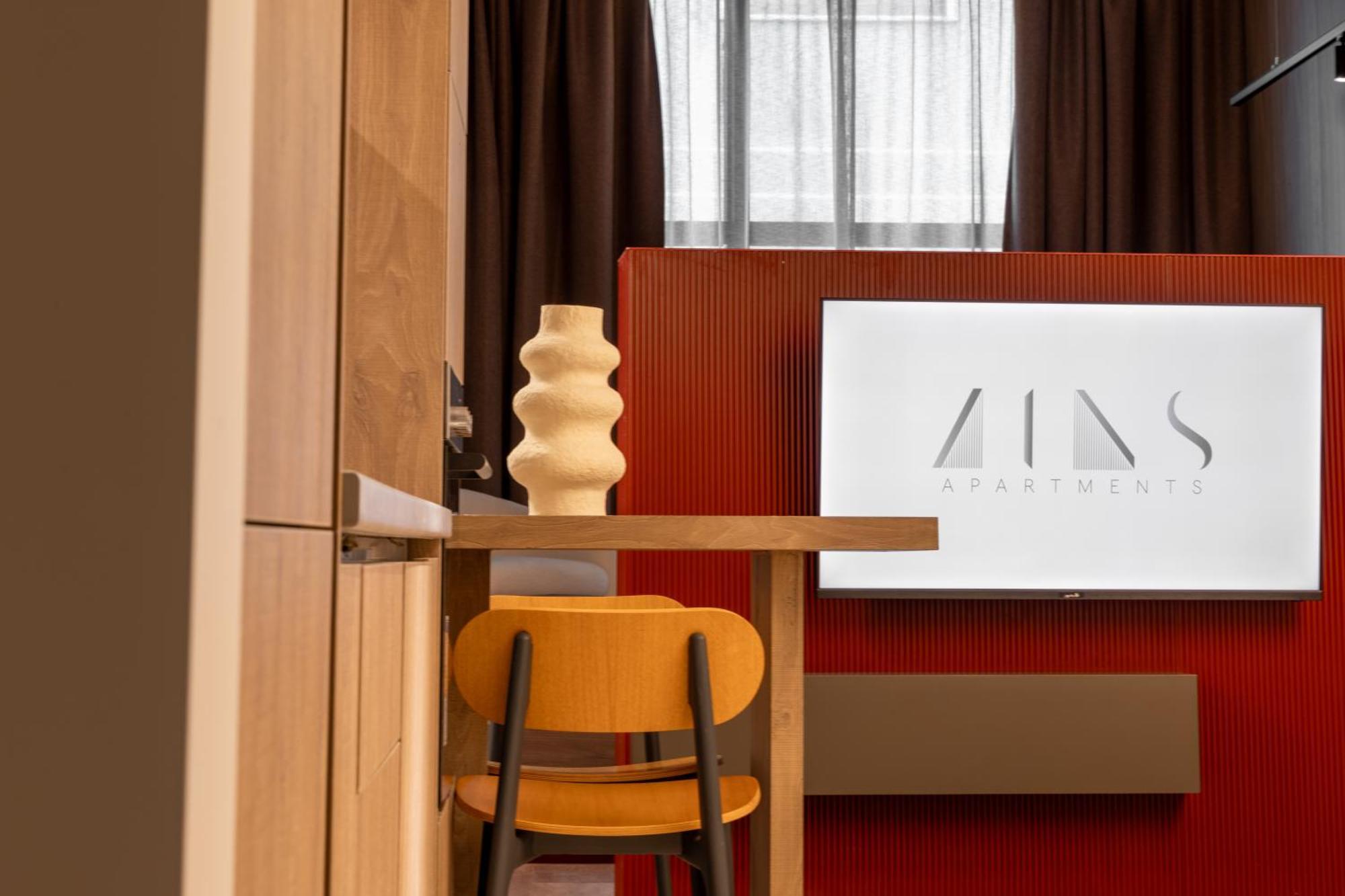 Zins Luxury Apartment