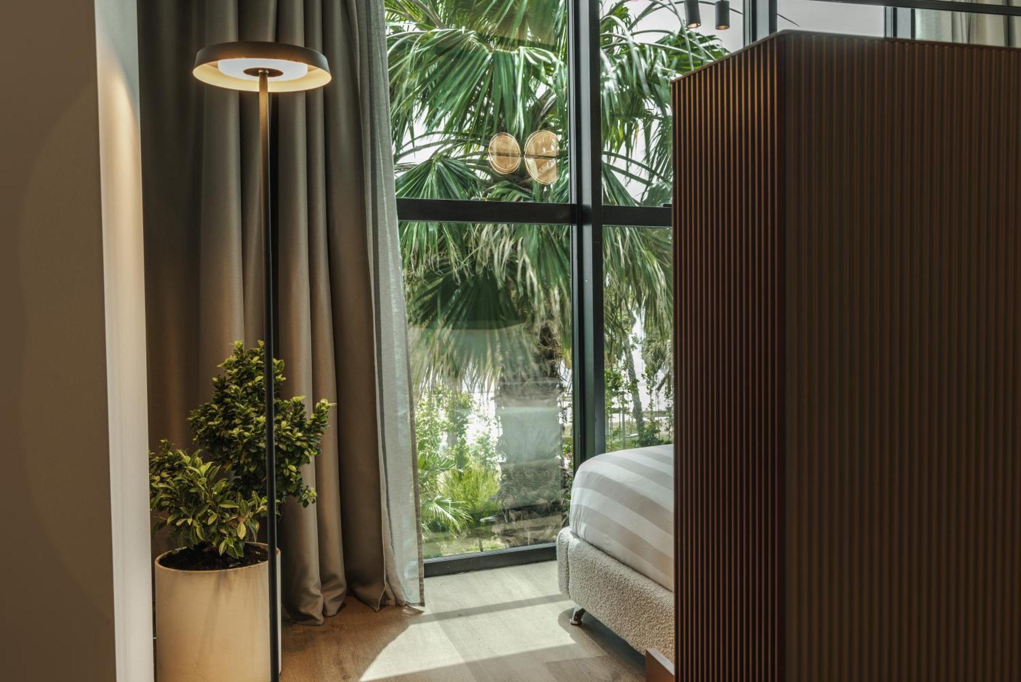 Zins Luxury Apartment