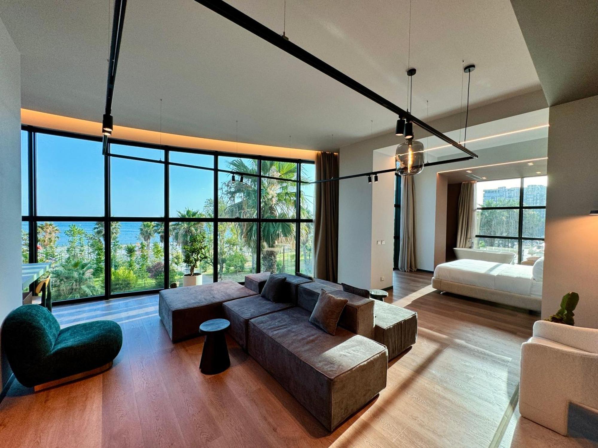 Zins Luxury Apartment *